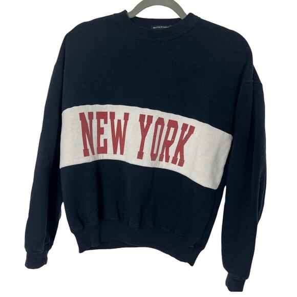 Brandy Melville “New York” Sweatshirt - Picture 1 of 3